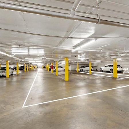 Beverly Hills 2 Bed 2 Bath Penthouse With Den And Parking 414 Los Angeles Exteriör bild